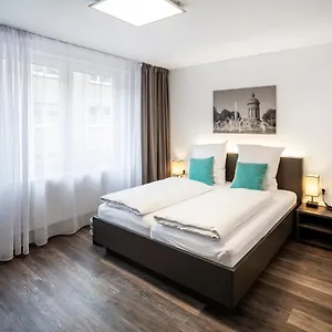 4* Hotel Boardingworld